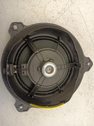 SUBWOOFER TOYOTA RAV4 (A3) 2AD 0106Q19