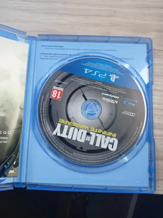 Call of Duty Infinite Warfare PS4 Legacy Edition