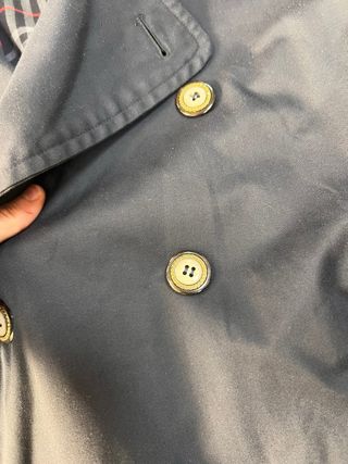 Gabardina Burberry Negra Clásica