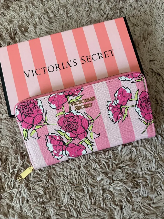 Cartera Victoria's Secret Flores Rayas Rosas
