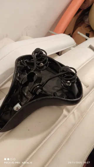 Sillín Bici con Muelles Negro