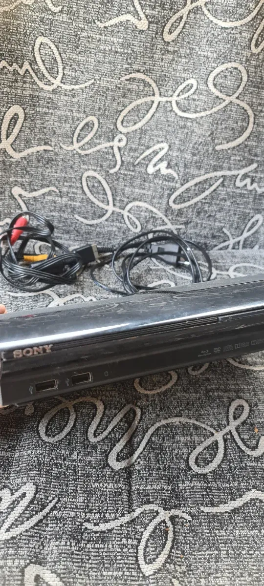 Consola PS3 Super Slim Negra/Gris 12gb