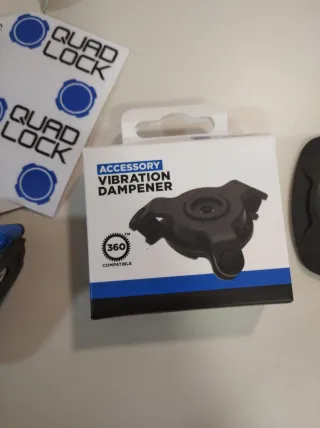 Kit Quad Lock completo retrovisor - barra GPS