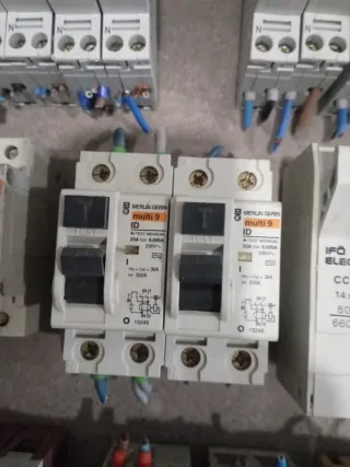 Lote Interruptores y temporizador eléctrico