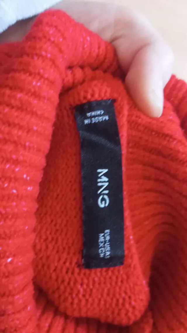 Jersey Mango cuello alto rojo