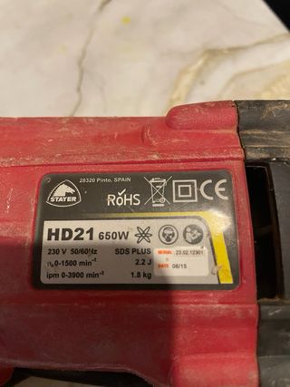 Taladro percutor Stayer HD21