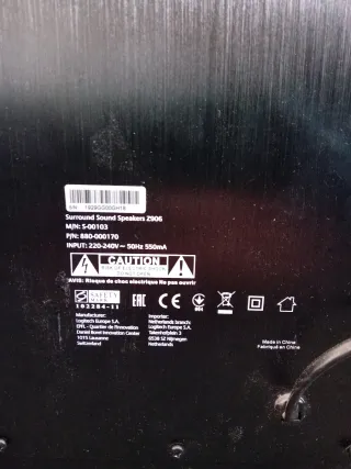 Logitech Dolby Surround Altavoces