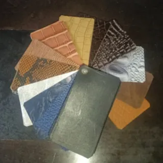 Cinturones/Correas de cuero artesanales.