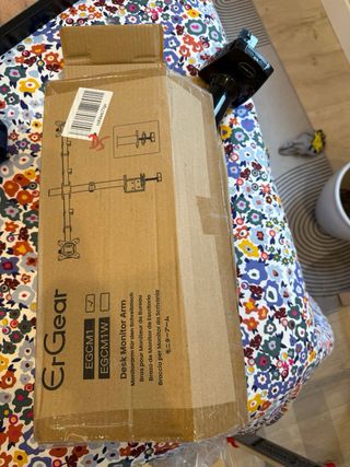 Soporte de monitor para escritorio