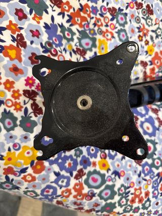 Soporte de monitor para escritorio