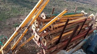 34 Puntales de Obra 3m y 4 puntales de 4m.