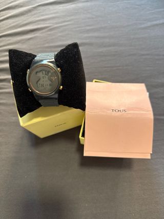 Reloj Tous Mujer Negro y Dorado
