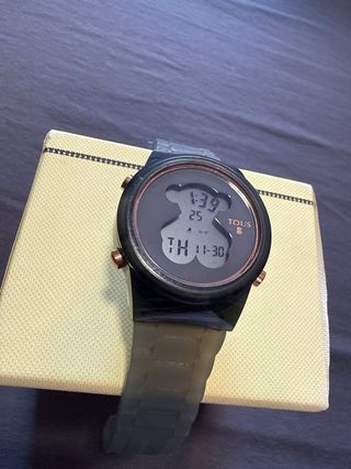 Reloj Tous Mujer Negro y Dorado