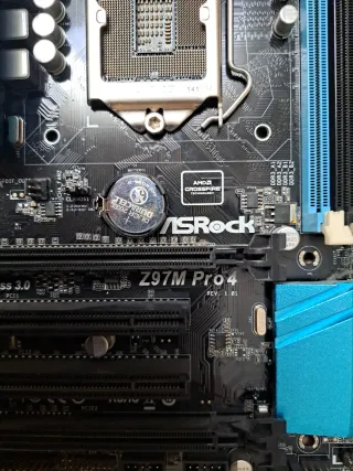 Placa Base ASRock Z97M Pro4 (LGA 1150, mATX)