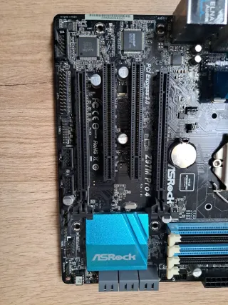 Placa Base ASRock Z97M Pro4 (LGA 1150, mATX)
