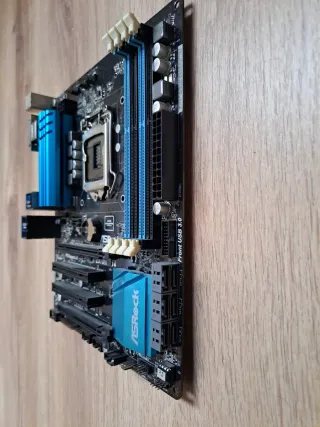 Placa Base ASRock Z97M Pro4 (LGA 1150, mATX)