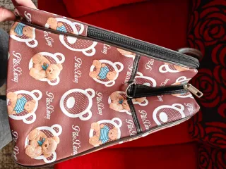 Maleta de viaje con estampado de ositos