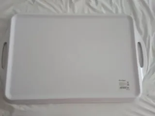 Bandeja con designo di alberi di Natale da estrenare