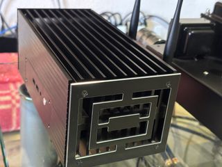 AKASA Turing Hi-End / Hi-Fi