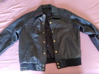 Cazadora de cuero negra Talla L