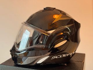 Casco Scorpion Exo-Tech Evo Carbon Top Modular