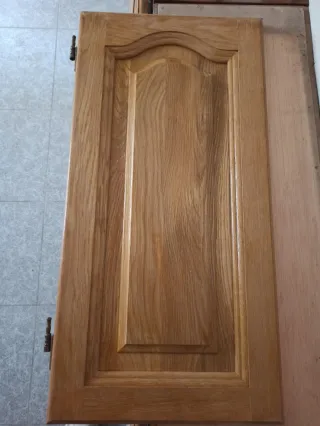 Puerta de cocina de roble