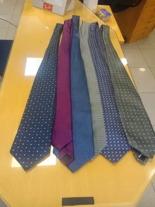 Lote de Corbatas de Marca