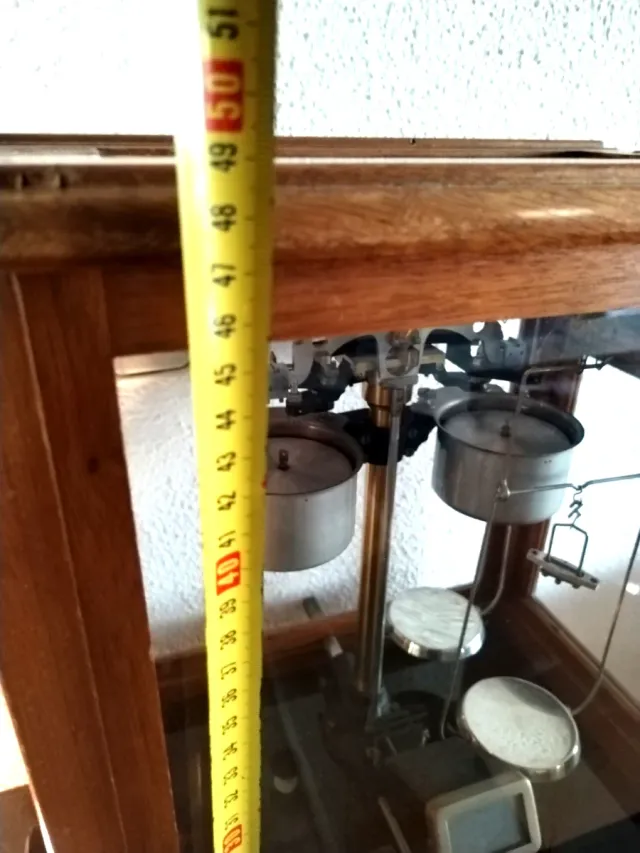 Bilancia di precisione antica