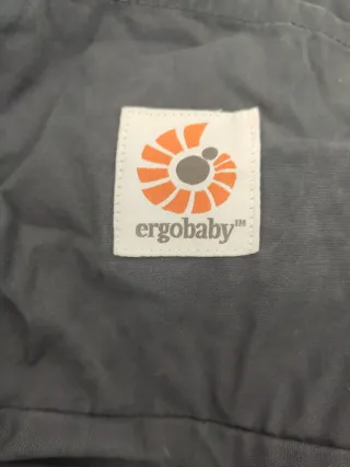 Mochila Ergobaby Comfort Thru Ergonomics + acople
