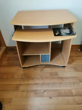 Escritorio para ordenador