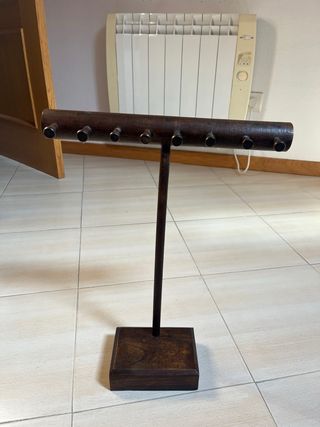 Expositor joyas madera