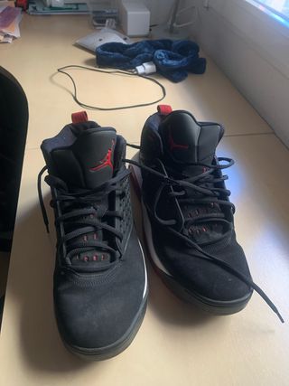 Zapatillas Jordan Baloncesto Negras Rojas