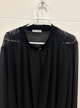 Blusa Bató Petó encaje manga larga