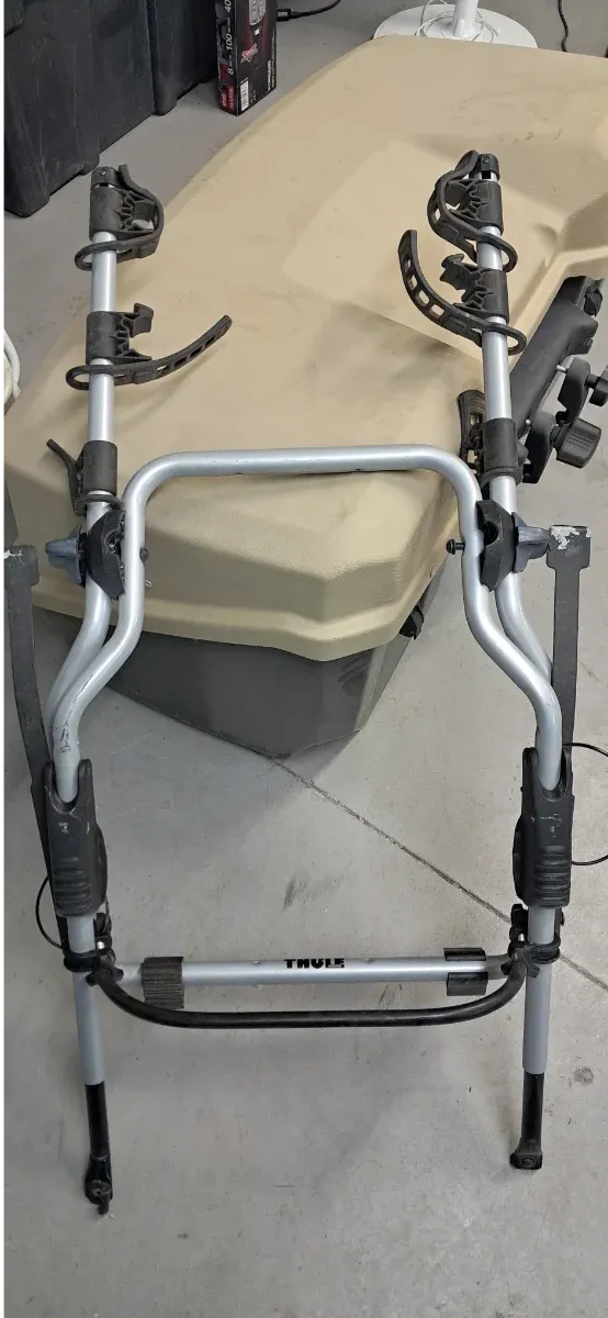 Portabicicletas Thule Maletero