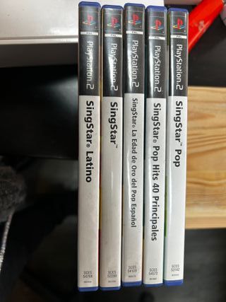 Micrófonos SingStar con 5 juegos