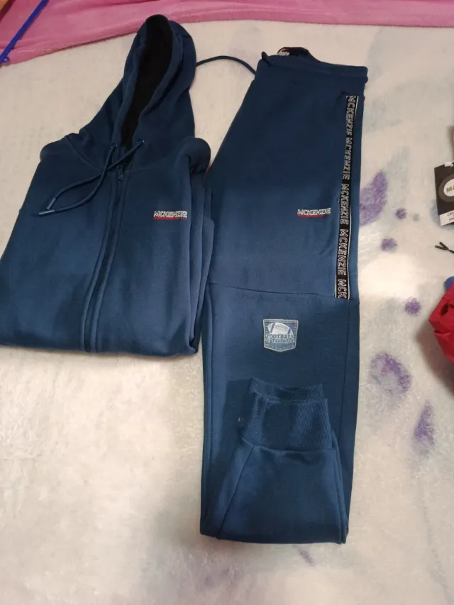 Conjunto chándal McKenzie azul