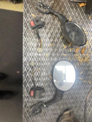 Espejos y mandos Yamaha Majestic