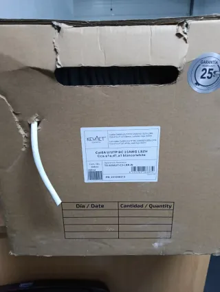 Cable UTP Cat6A 23AWG LSZH Blanco 305m