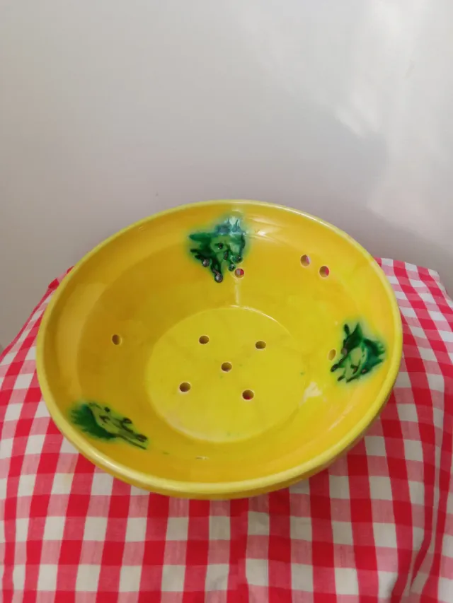 Escurridor cerámica y copas