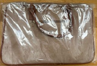 Maletín beige y marrón