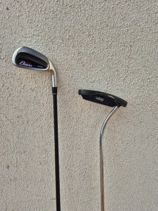 Set 14 palos golf con capuchones y bolsa incluidos