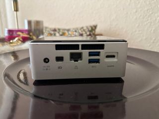 Intel NUC 5i7RYH Mini PC
