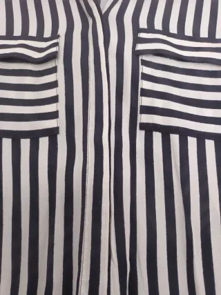 Camisa Rayas Blanco y Negro