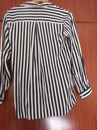 Camisa Rayas Blanco y Negro