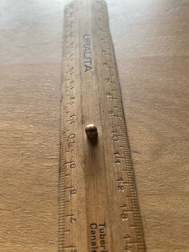 Lotto di 2 vecchie righe in legno. Antic