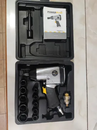 Pistola Neumática Powerplus con Accesorios