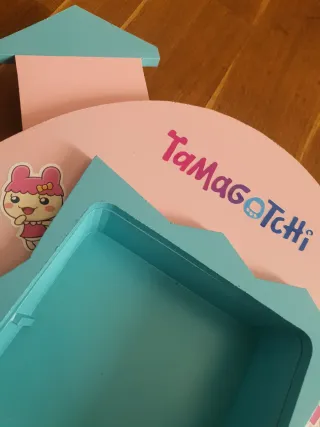 Expositor madera Tamagotchi