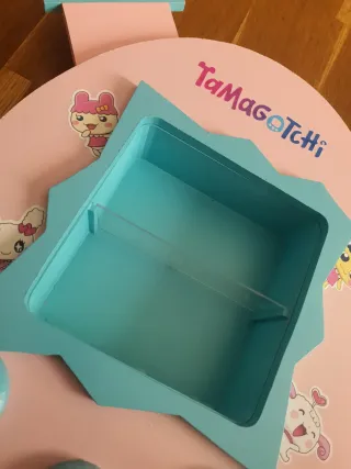 Expositor madera Tamagotchi