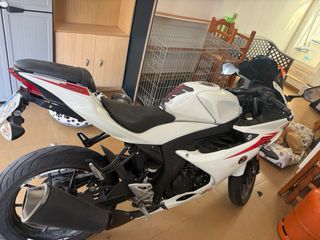 Moto 125cc carretera