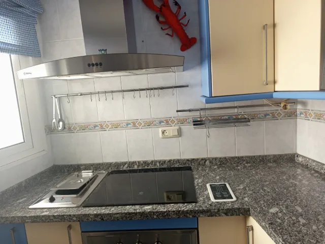 Colgador de cocina con ganchos